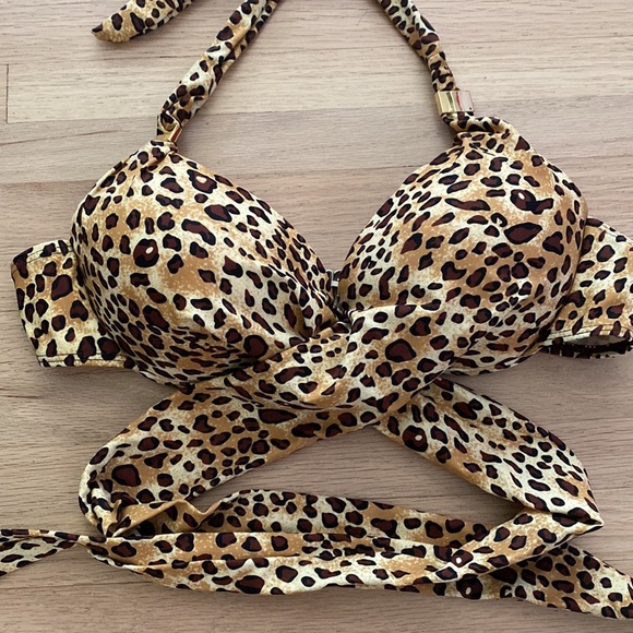 Leopard Print Bikini Set - Picture 2 of 7